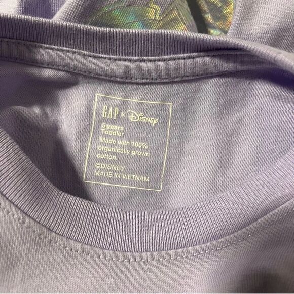 Gap X Disney Girls Size 5 Years Purple Iridescent , Short Sleeve Tee  Mickey - Picture 6 of 8